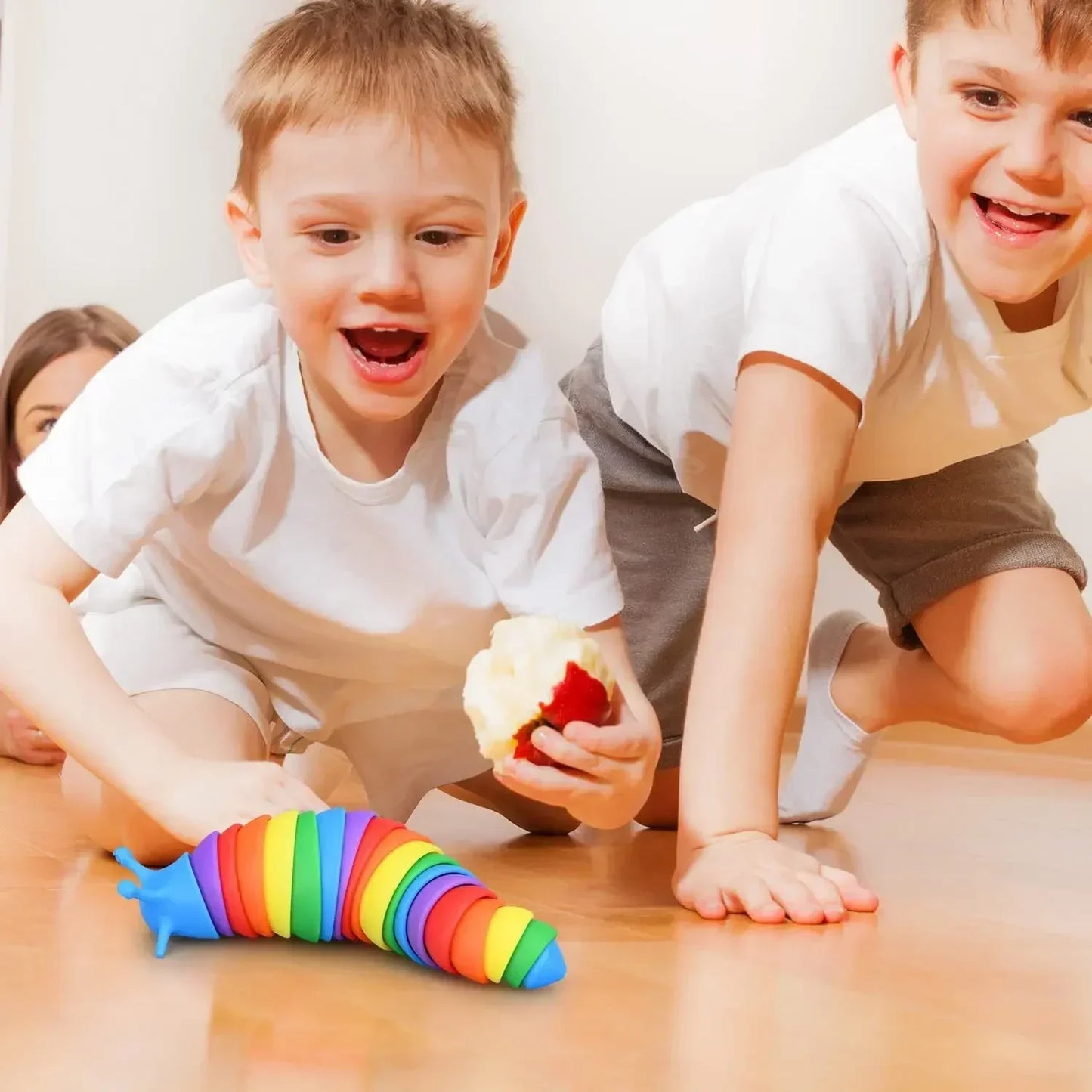 Fidget Slug – Brinquedo Sensorial Colorido para Alívio de Estresse