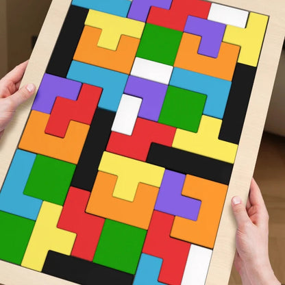 Tangram Montessori em Madeira e Blocos de Aprendizagem